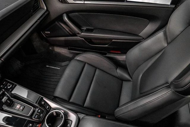 2020 Porsche 992 Carrera 4S - Image 30 of 31