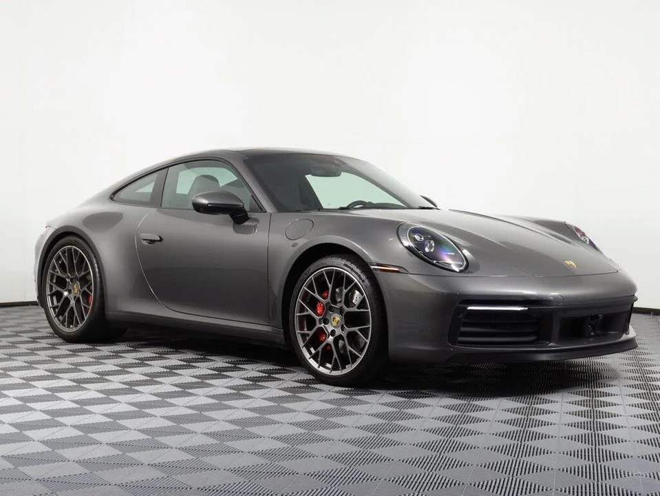 2020 Porsche 992 Carrera 4S - Image 9 of 27