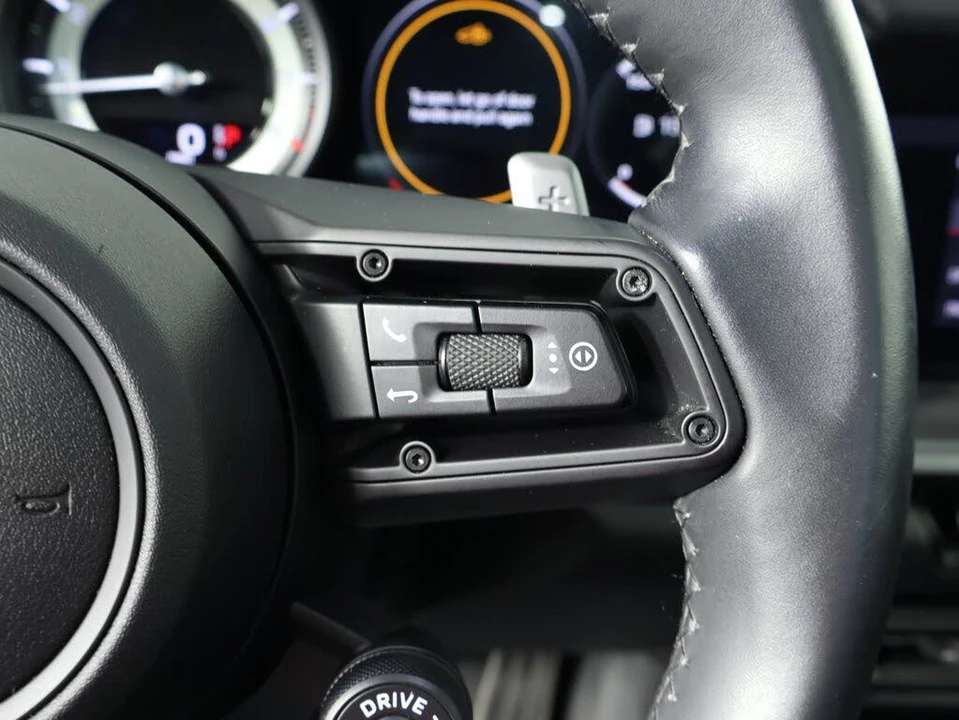 2020 Porsche 992 Carrera 4S - Image 17 of 27