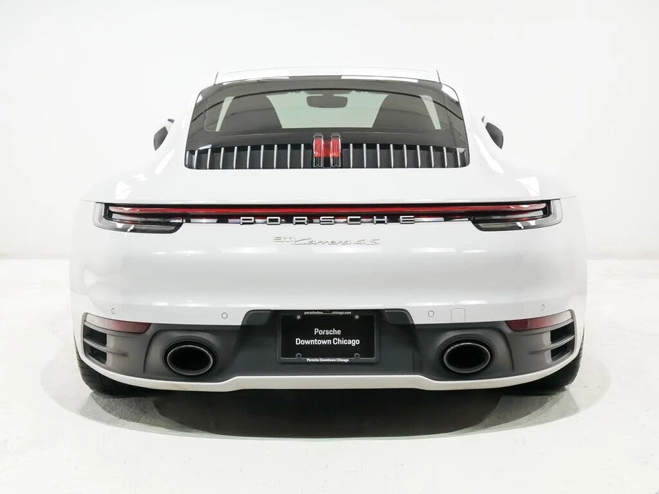 2020 Porsche 992 Carrera 4S - Image 11 of 31