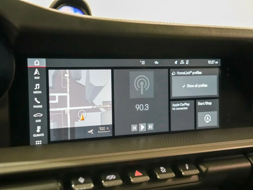 2020 Porsche 992 Carrera 4S - Image 27 of 31
