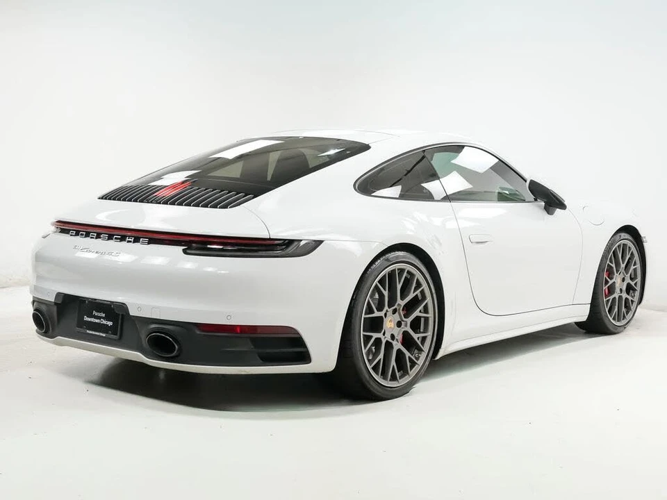 2020 Porsche 992 Carrera 4S - Image 10 of 31