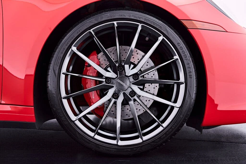 2020 Porsche 992 Carrera 4S - Image 29 of 31