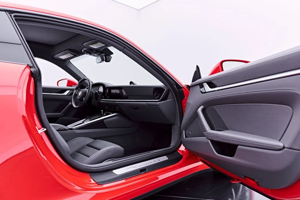 2020 Porsche 992 Carrera 4S - Image 31 of 31