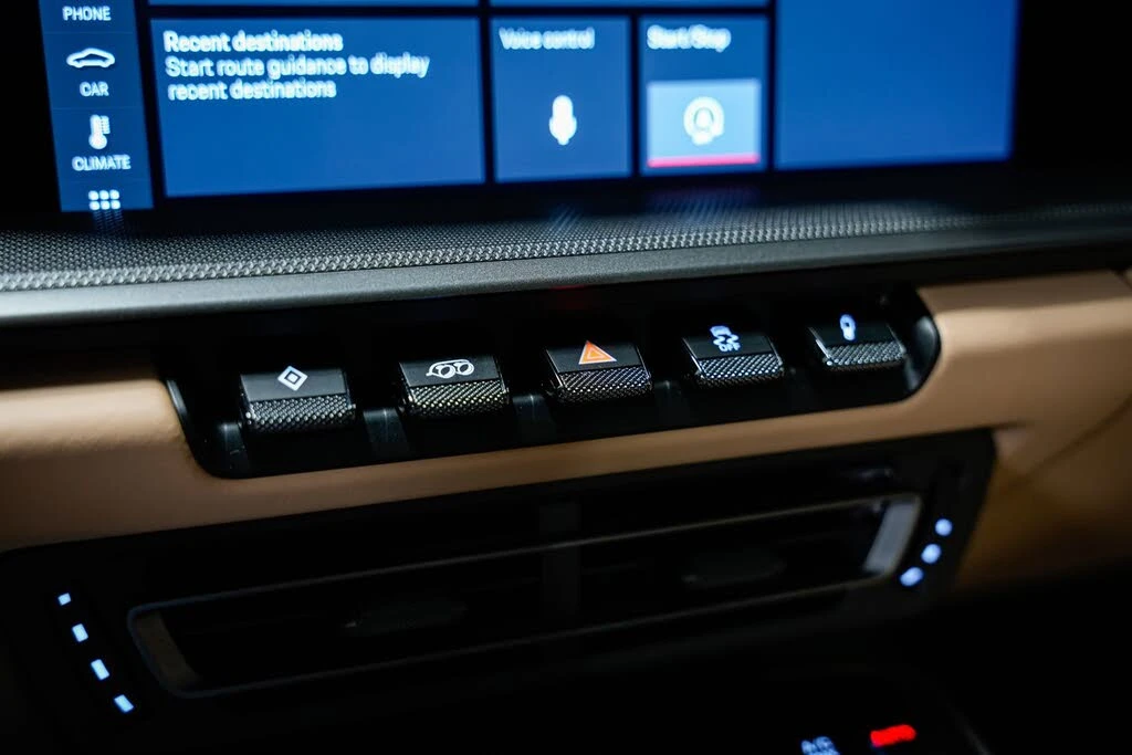 2020 Porsche 992 Carrera 4S - Image 16 of 31