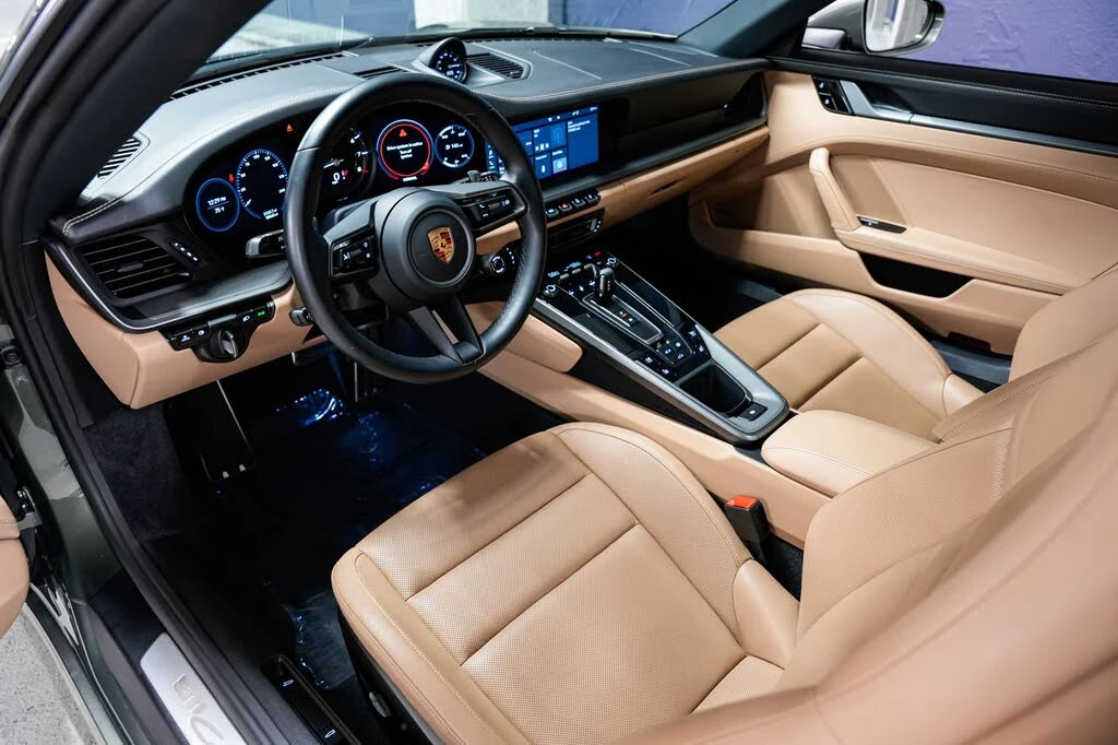 2020 Porsche 992 Carrera 4S - Image 10 of 31