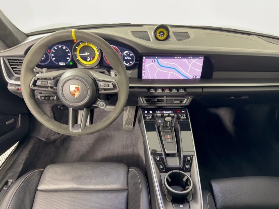 2020 Porsche 992 Carrera 4S - Image 17 of 31
