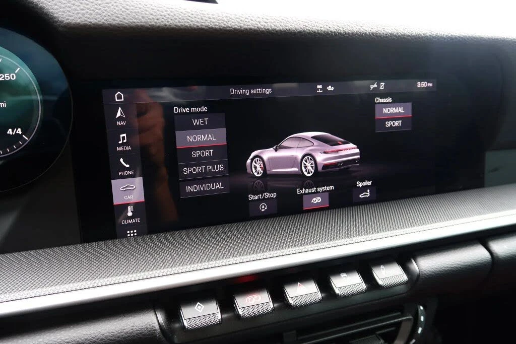 2020 Porsche 992 Carrera 4S - Image 20 of 30