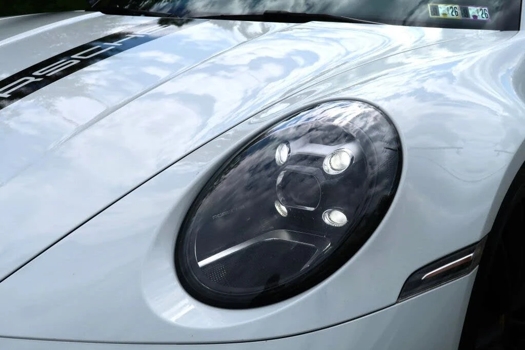 2020 Porsche 992 Carrera 4S - Image 9 of 30