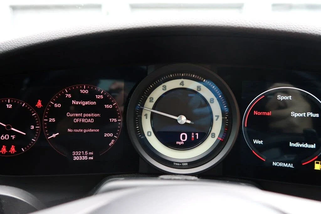 2020 Porsche 992 Carrera 4S - Image 17 of 30