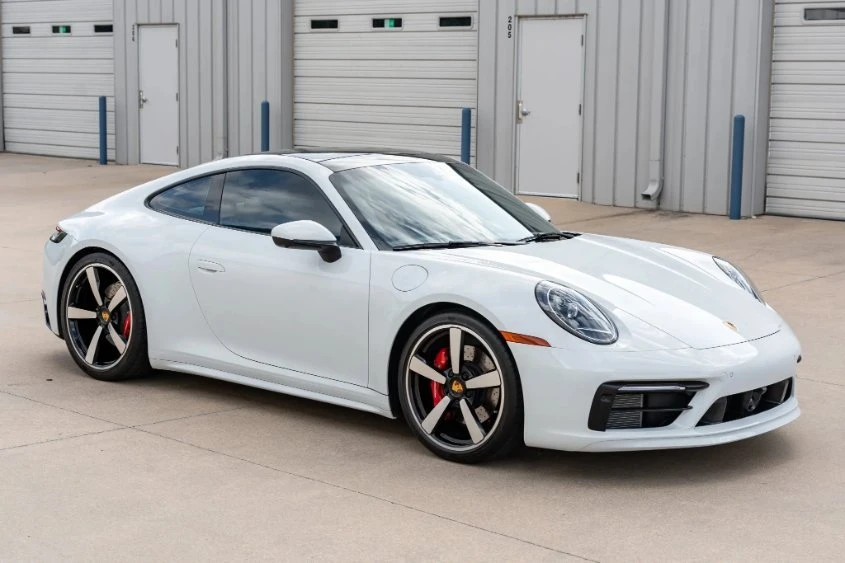 2020 Porsche 992 Carrera 4S - Image 7 of 9