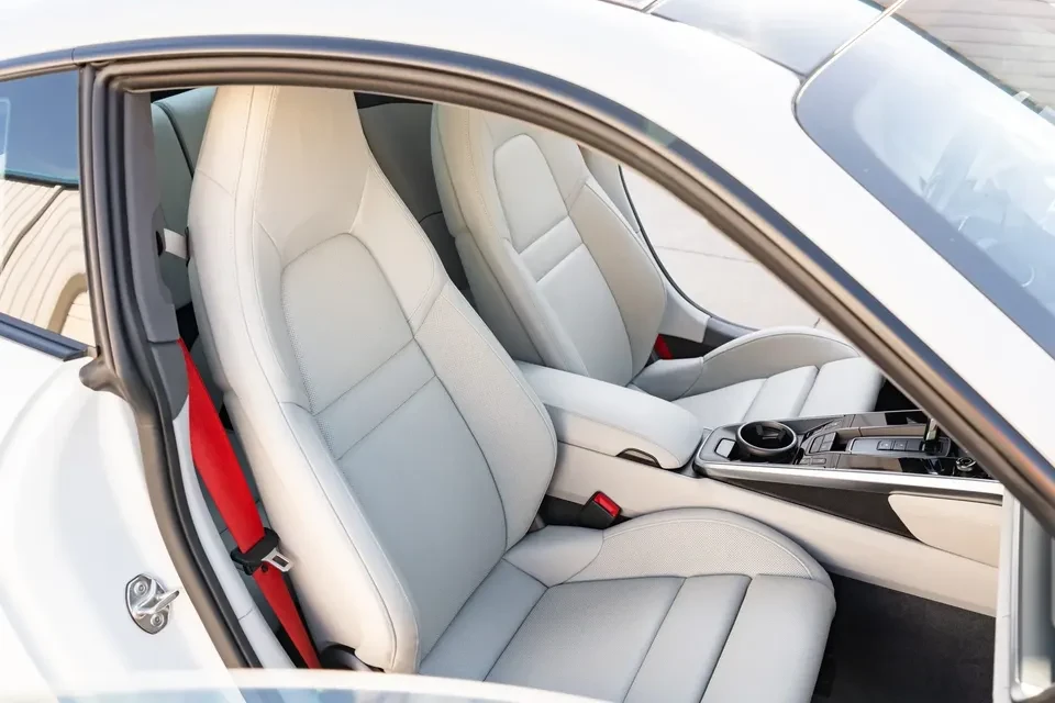 2020 Porsche 992 Carrera 4S - Image 6 of 6