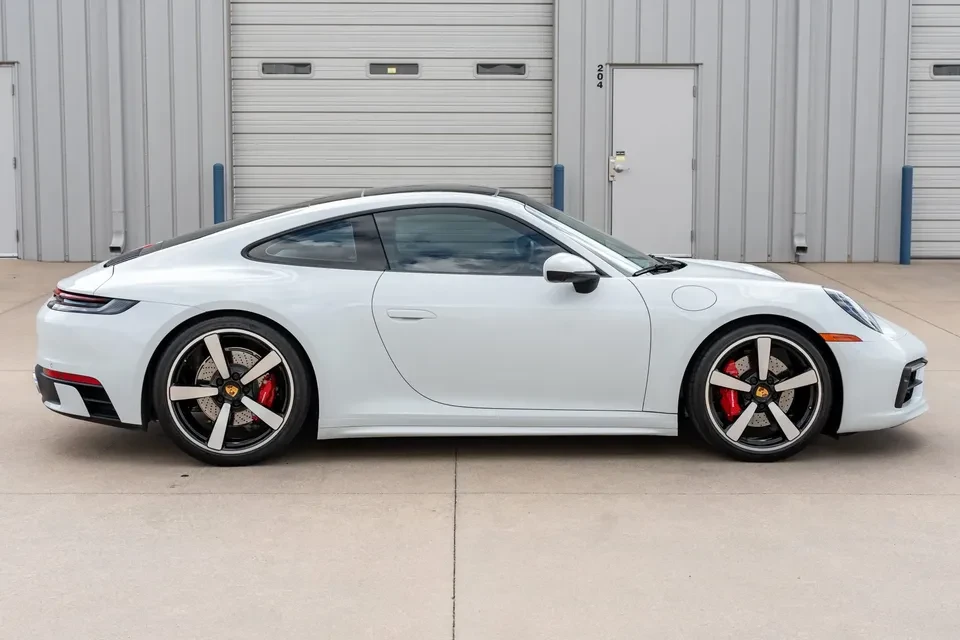 2020 Porsche 992 Carrera 4S - Image 2 of 6
