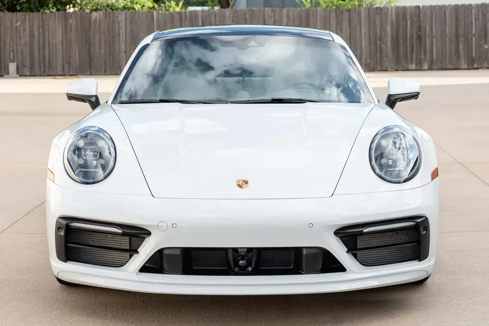 2020 Porsche 992 Carrera 4S - Image 3 of 6