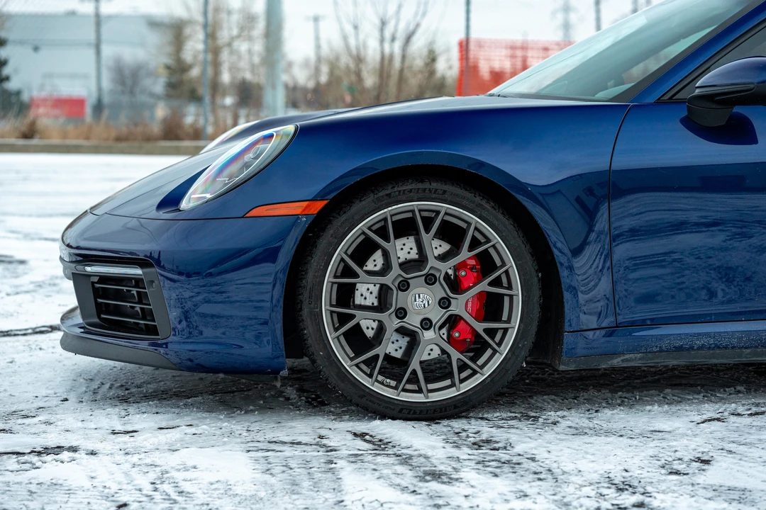 2020 Porsche 992 Carrera 4S - Image 26 of 31