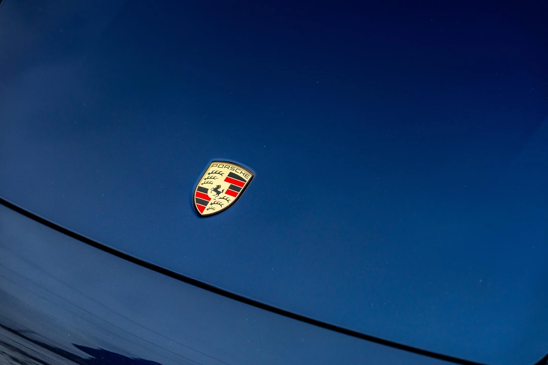 2020 Porsche 992 Carrera 4S - Image 23 of 31
