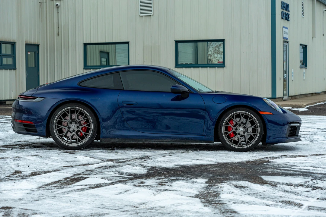 2020 Porsche 992 Carrera 4S - Image 17 of 31