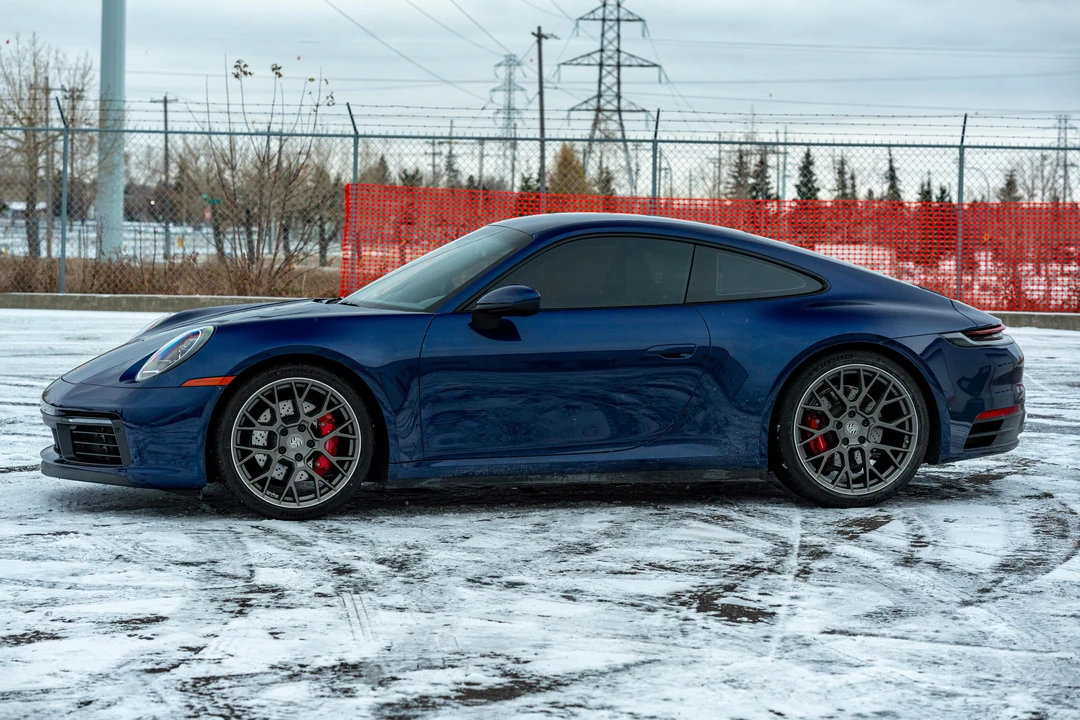 2020 Porsche 992 Carrera 4S - Image 10 of 31