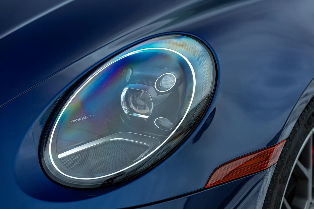 2020 Porsche 992 Carrera 4S - Image 25 of 31