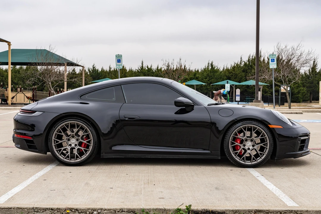2020 Porsche 992 Carrera 4S - Image 3 of 31