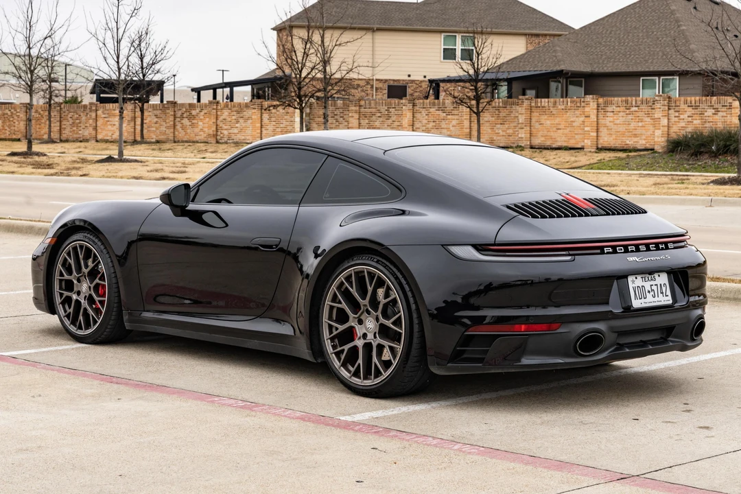 2020 Porsche 992 Carrera 4S - Image 4 of 31