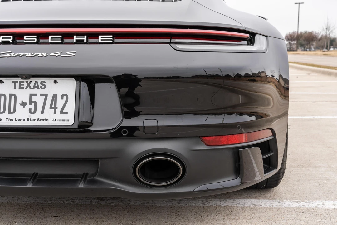 2020 Porsche 992 Carrera 4S - Image 28 of 31