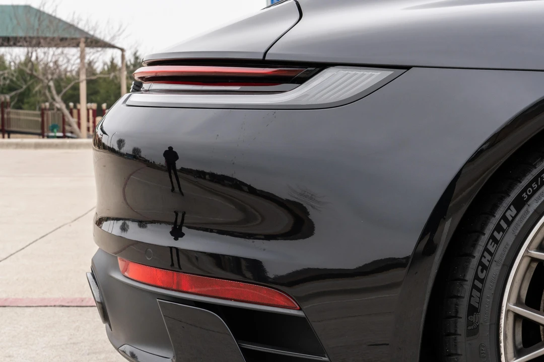 2020 Porsche 992 Carrera 4S - Image 29 of 31