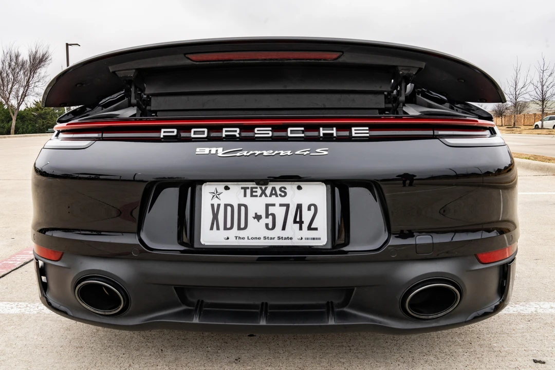 2020 Porsche 992 Carrera 4S - Image 8 of 31