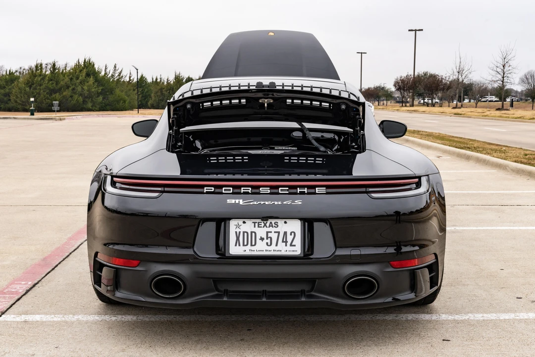 2020 Porsche 992 Carrera 4S - Image 9 of 31
