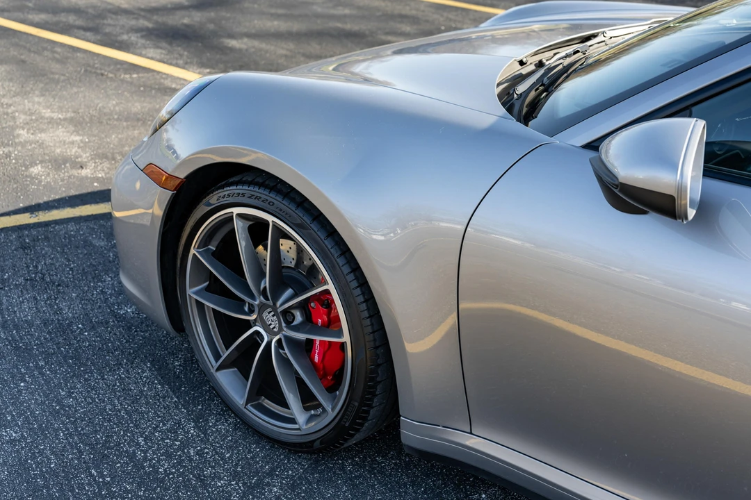 2020 Porsche 992 Carrera 4S - Image 13 of 31