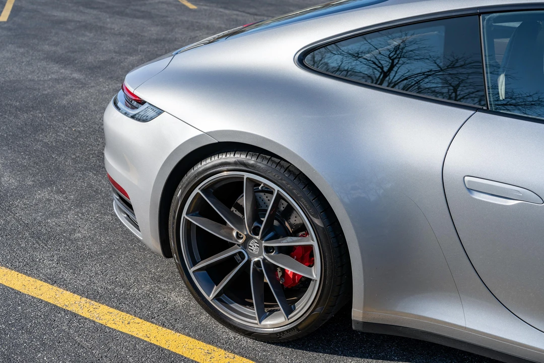 2020 Porsche 992 Carrera 4S - Image 20 of 31