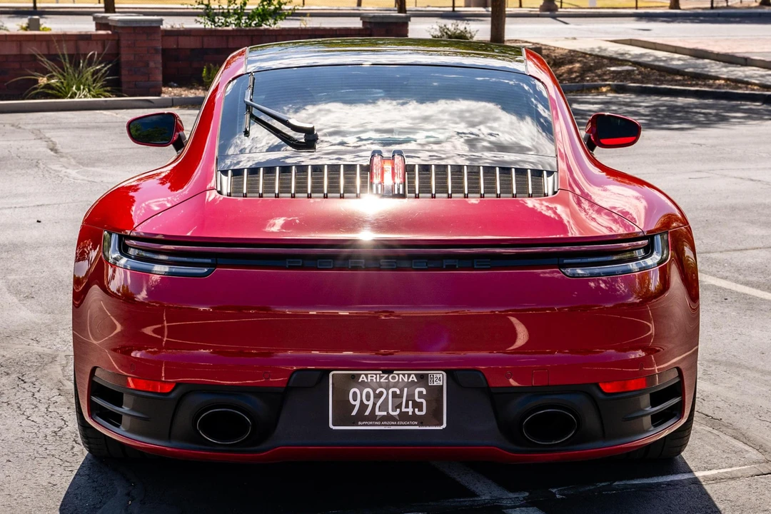2020 Porsche 992 Carrera 4S - Image 5 of 31