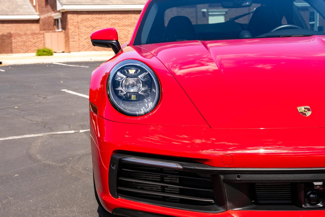 2020 Porsche 992 Carrera 4S - Image 10 of 31