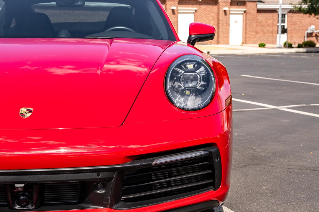 2020 Porsche 992 Carrera 4S - Image 12 of 31