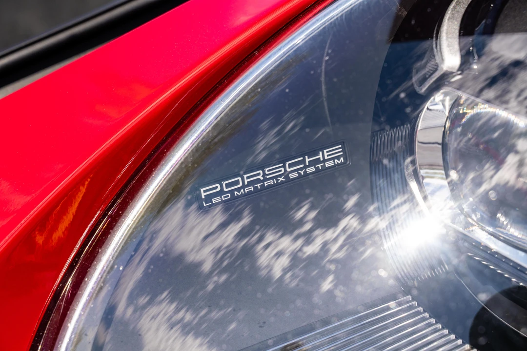 2020 Porsche 992 Carrera 4S - Image 14 of 31