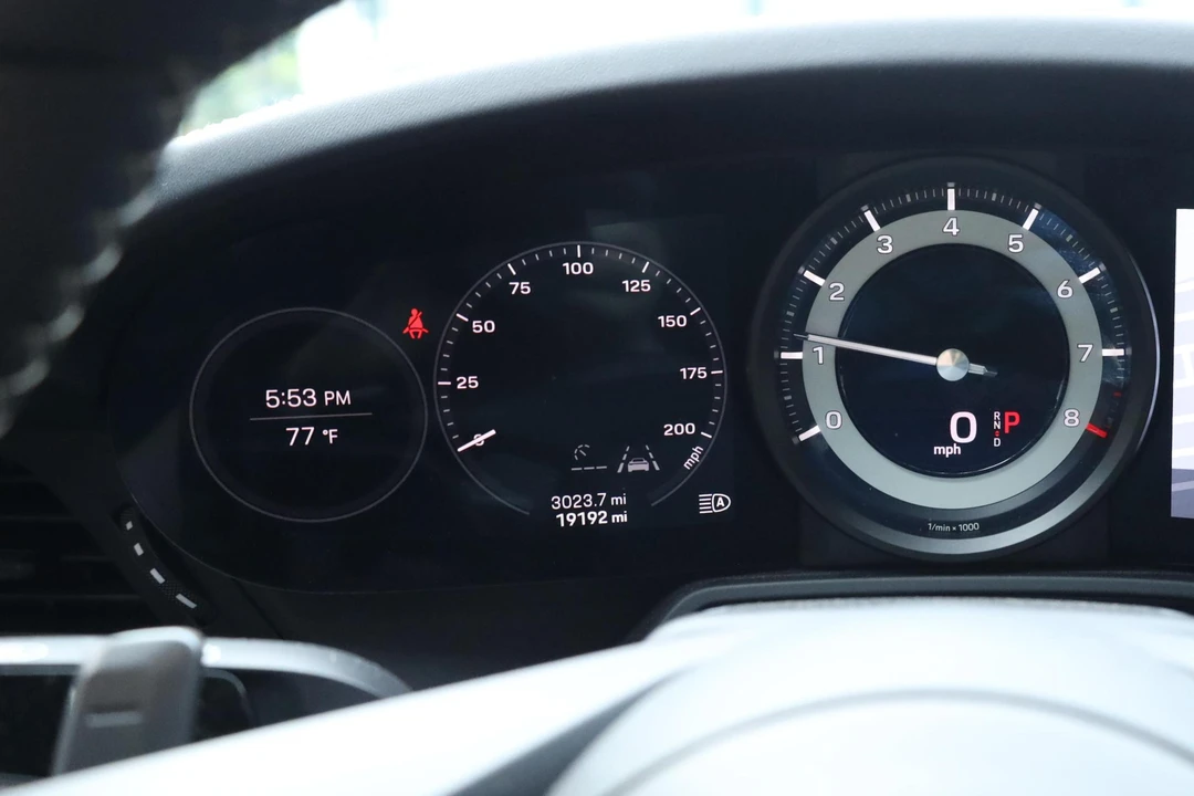 2020 Porsche 992 Carrera 4S - Image 28 of 31