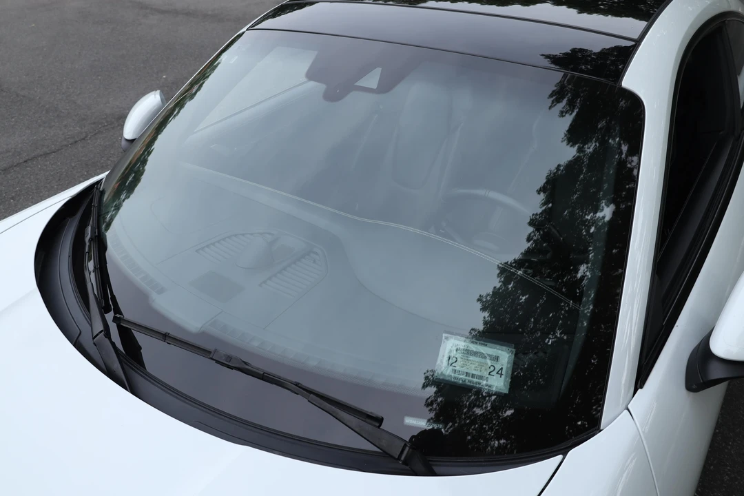 2020 Porsche 992 Carrera 4S - Image 16 of 31