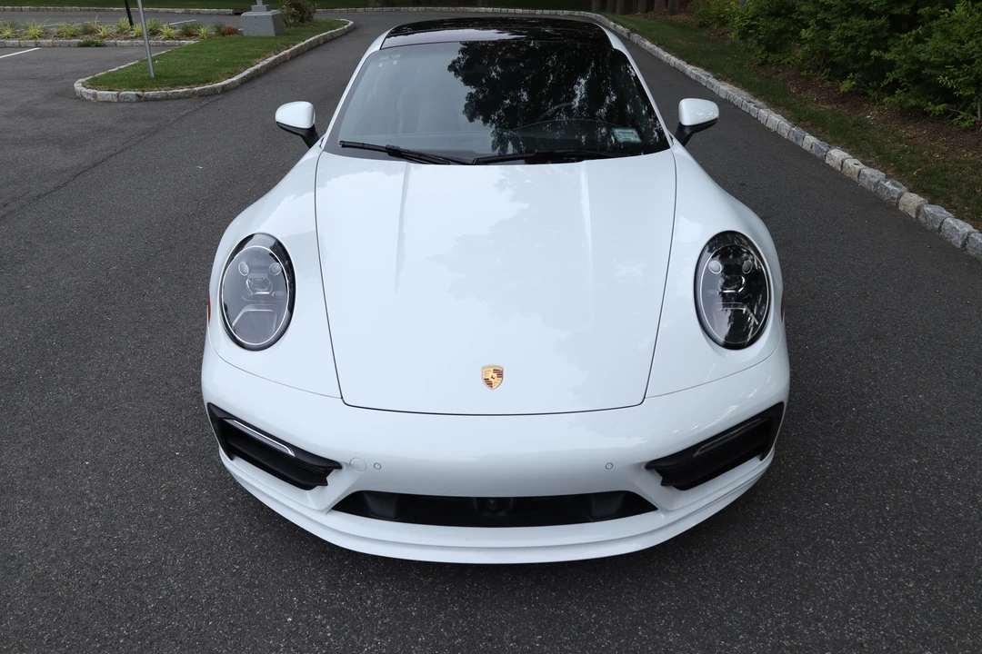 2020 Porsche 992 Carrera 4S - Image 6 of 31