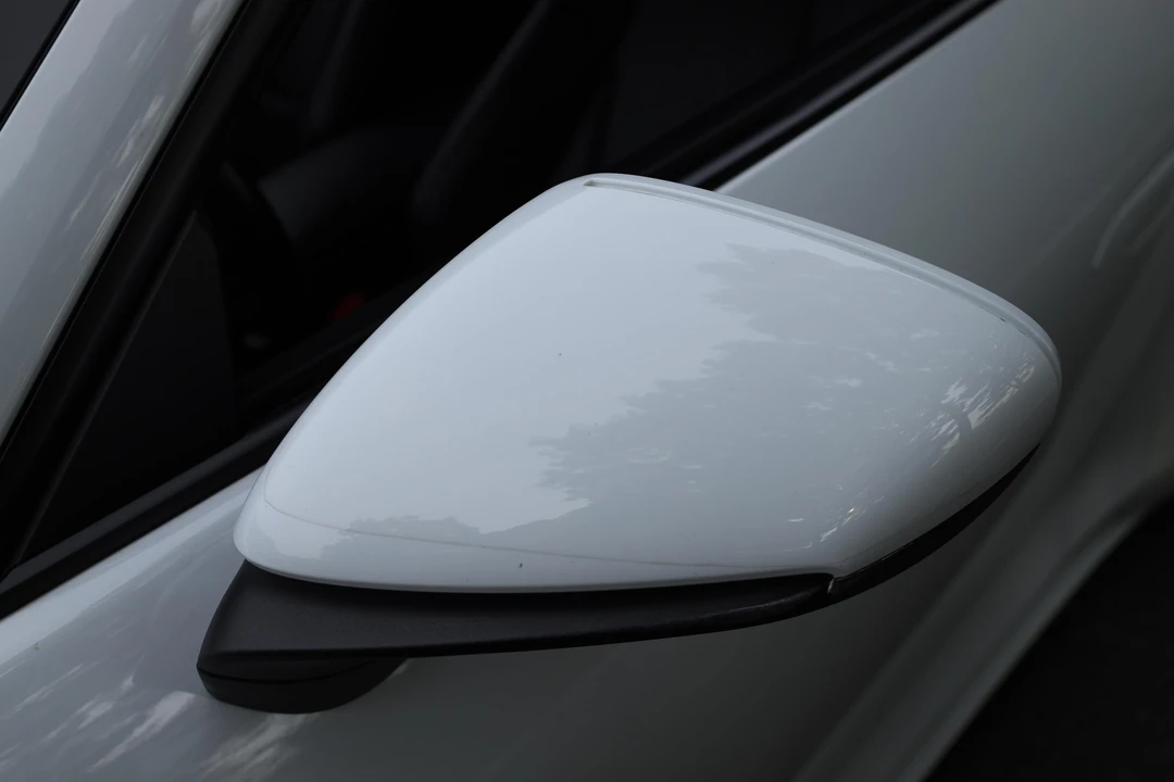 2020 Porsche 992 Carrera 4S - Image 15 of 31