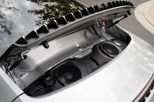 2020 Porsche 992 Carrera 4S - Image 6 of 7