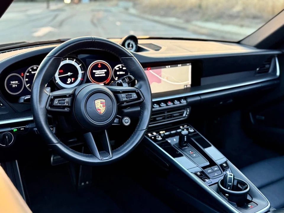 2020 Porsche 992 Carrera 4S - Image 15 of 21