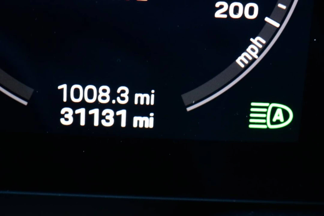 2020 Porsche 992 Carrera 4S - Image 18 of 21