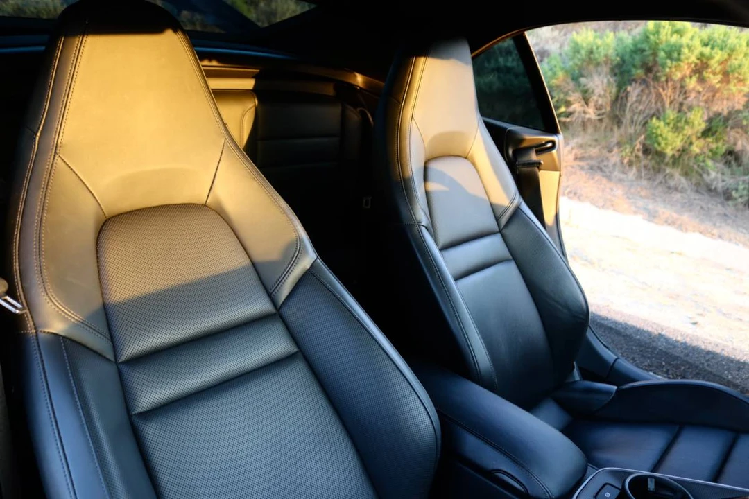 2020 Porsche 992 Carrera 4S - Image 16 of 21