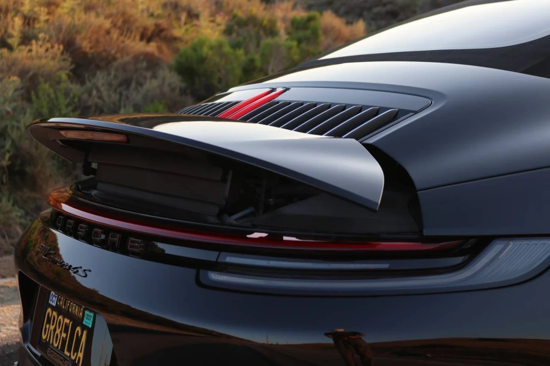 2020 Porsche 992 Carrera 4S - Image 13 of 21