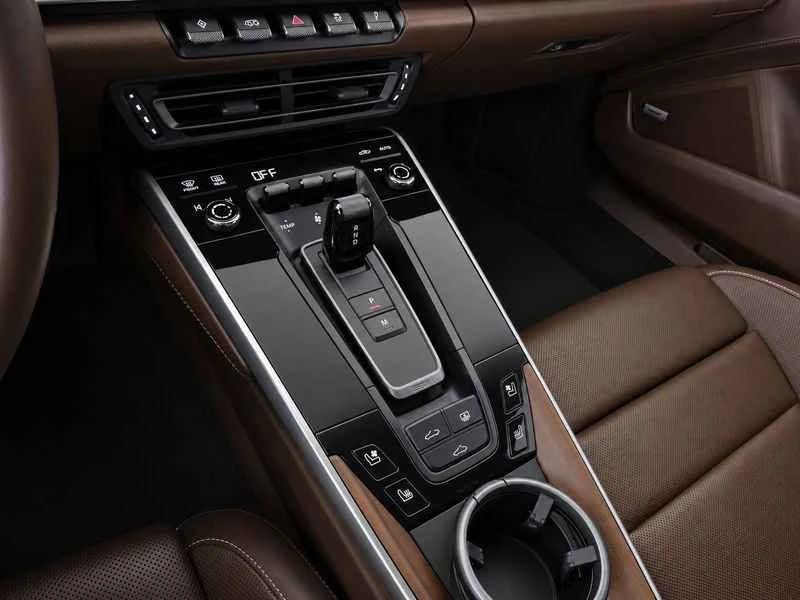 2020 Porsche 992 Carrera 4S - Image 8 of 10