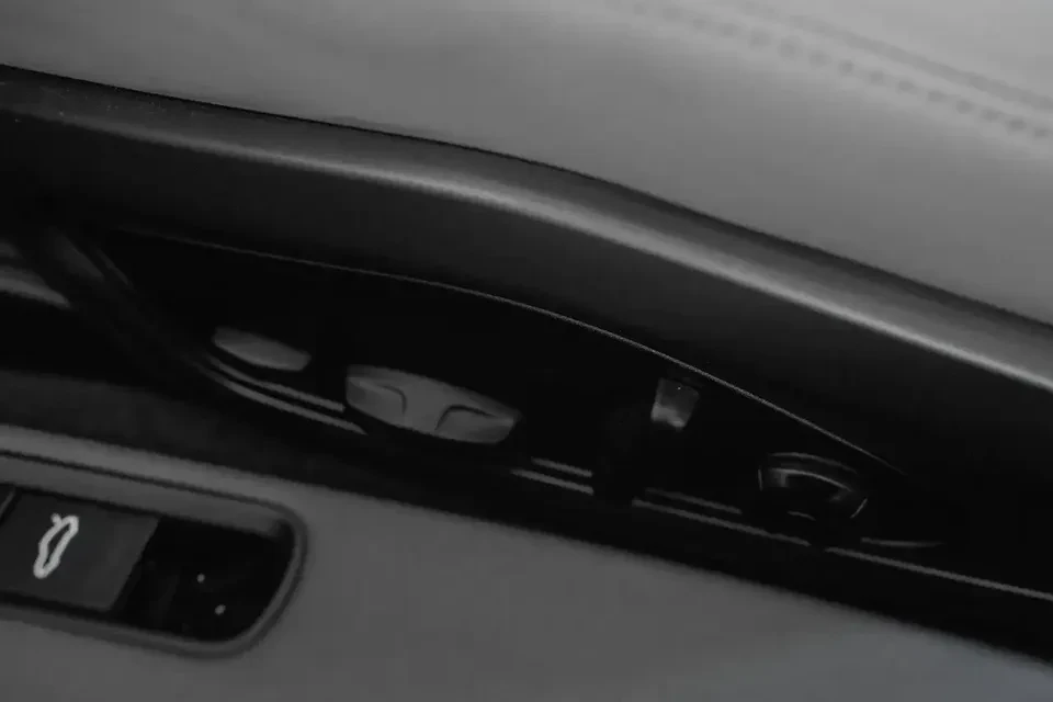 2020 Porsche 992 Carrera 4S - Image 16 of 20