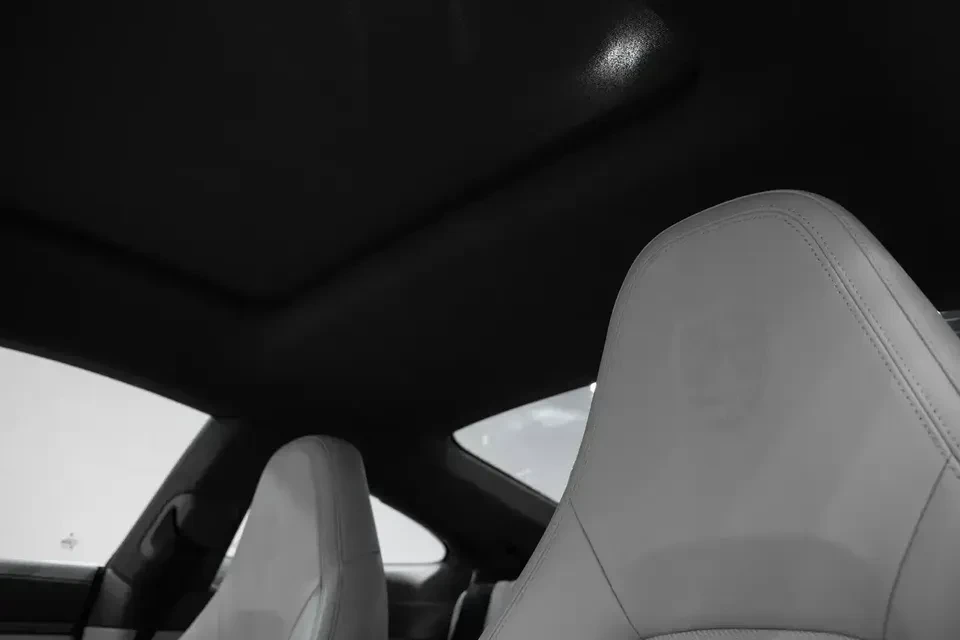2020 Porsche 992 Carrera 4S - Image 14 of 20