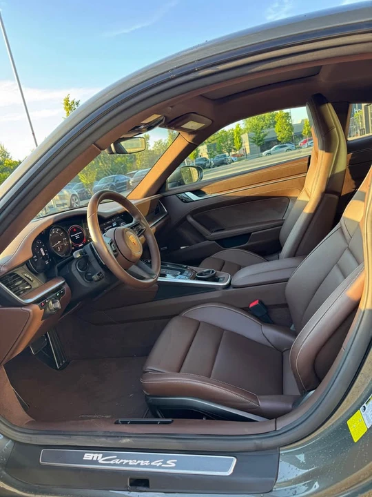2020 Porsche 992 Carrera 4S - Image 4 of 7
