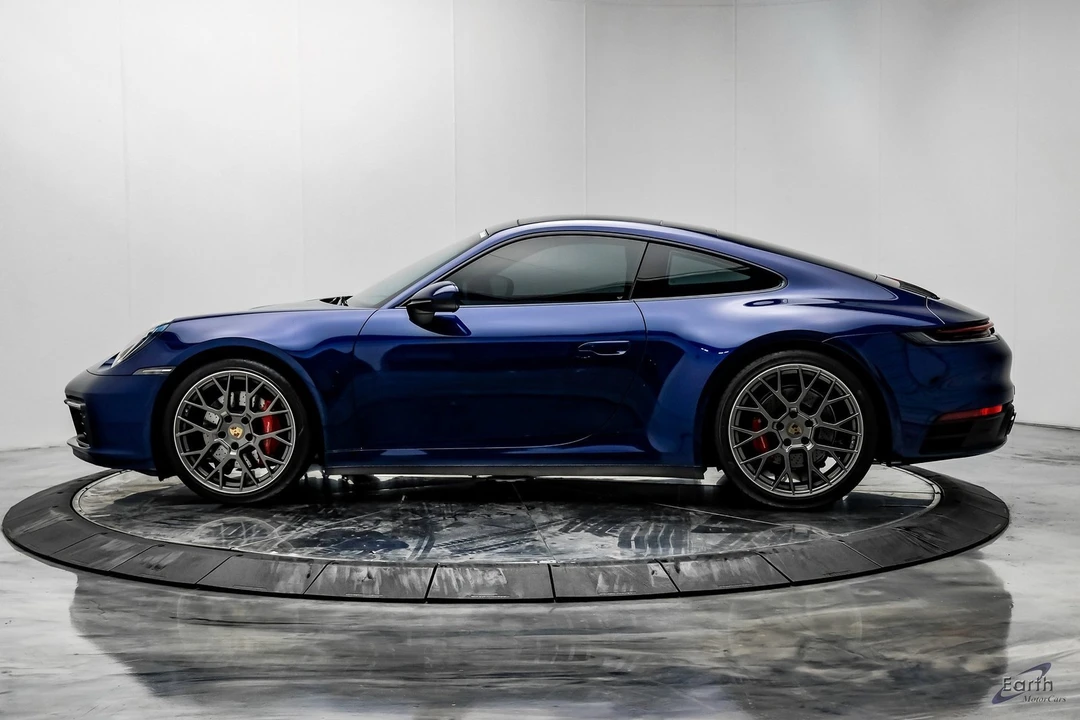 2020 Porsche 992 Carrera 4S - Image 5 of 12