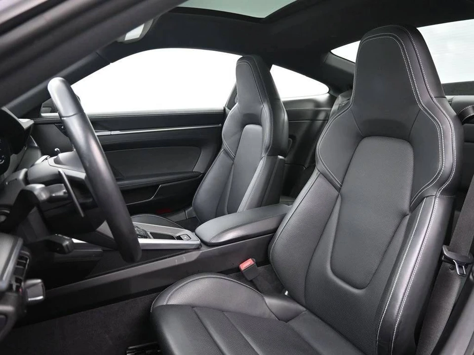 2020 Porsche 992 Carrera 4S - Image 5 of 5